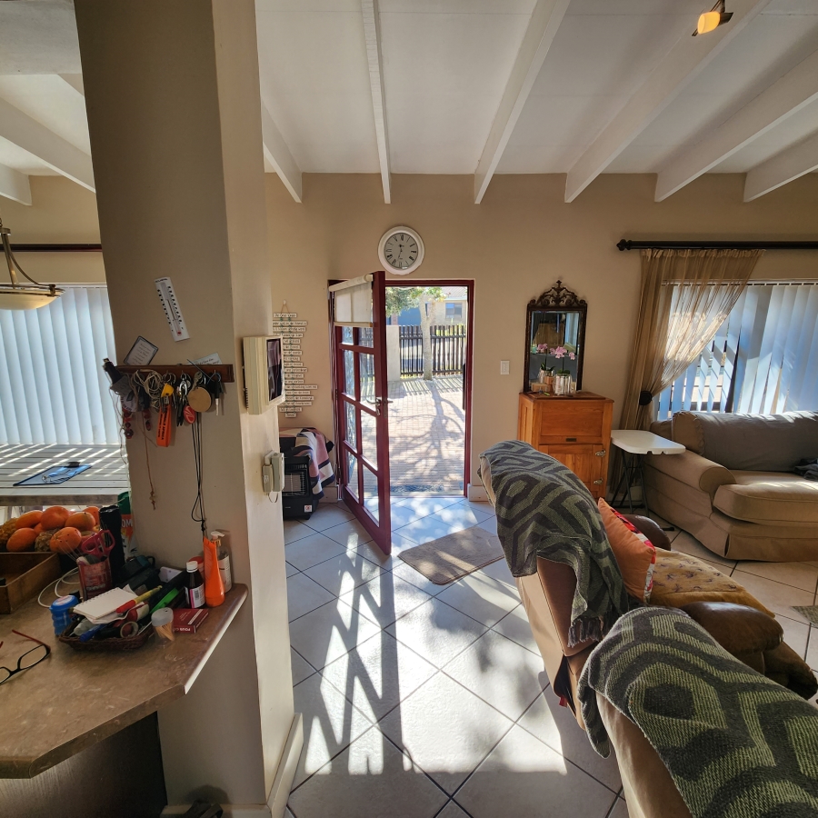 4 Bedroom Property for Sale in Dana Bay Western Cape